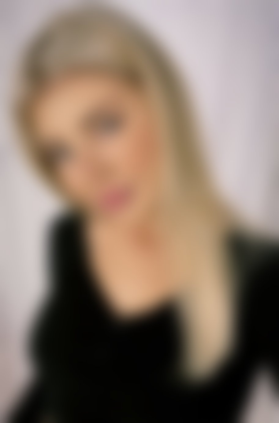 Ema – profilová fotografia
